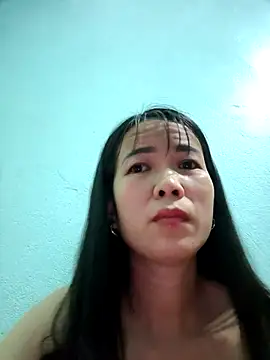 Geelio-playsx24 online show from May 8, 2026, 3:06 pm