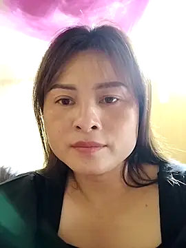 Snapshot of Cute-girl13 chatting on March 13, 2026, 7:59 am Cute-girl13 online show from March 13, 2026, 7:59 am