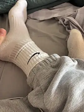 Snapshot of sniffeet chatting on March 11, 2026, 1:39 pm sniffeet online show from March 11, 2026, 1:39 pm