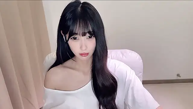 xiaooyee online show from May 30, 2026, 1:41 pm