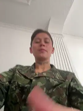 Snapshot of Billiee_ chatting on March 12, 2026, 7:42 pm Billiee online show from March 12, 2026, 7:42 pm