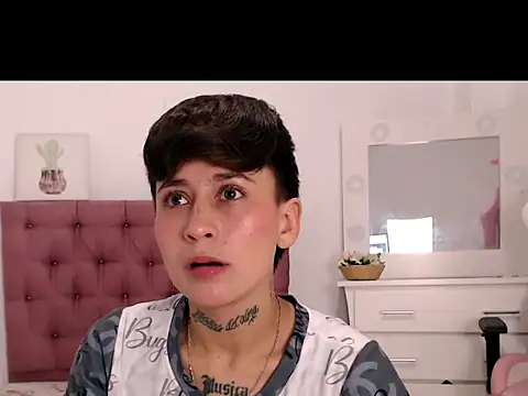 Snapshot of Billiee_ chatting on March 13, 2026, 2:12 pm Billiee online show from March 13, 2026, 2:12 pm