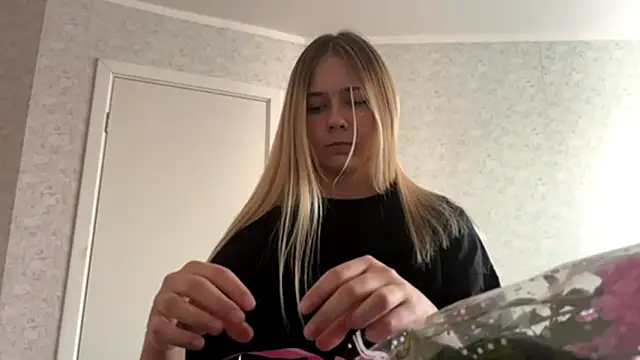 Snapshot of TranBergreen chatting on March 12, 2026, 3:18 pm TranBergreen online show from March 12, 2026, 3:18 pm