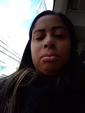 gatinha20257 online show from May 31, 2026, 3:08 pm