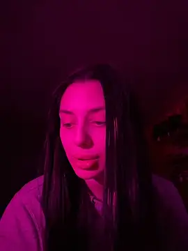 Snapshot of MishellKins chatting on March 13, 2026, 4:57 pm MishellKins online show from March 13, 2026, 4:57 pm