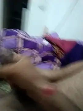 Snapshot of desilund0230 chatting on March 17, 2026, 2:31 pm desilund0230 online show from March 17, 2026, 2:31 pm