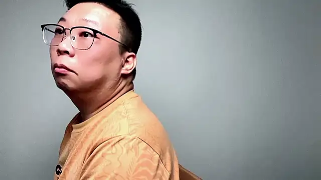 Snapshot of shentong0312 chatting on March 14, 2026, 5:18 pm shentong0312 online show from March 14, 2026, 5:18 pm