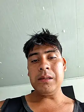 Snapshot of SteveHot444 chatting on March 12, 2026, 4:02 pm SteveHot444 online show from March 12, 2026, 4:02 pm