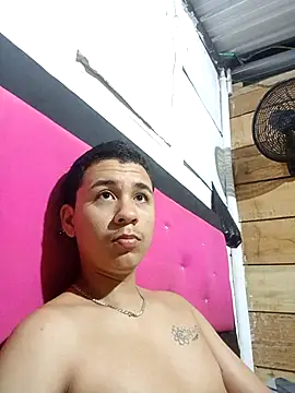 Snapshot of Sophia_Noahh chatting on March 12, 2026, 9:15 am Sophia Noahh online show from March 12, 2026, 9:15 am