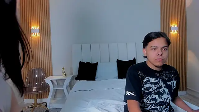 Snapshot of love_and_fire chatting on March 13, 2026, 8:15 pm love and fire online show from March 13, 2026, 8:15 pm