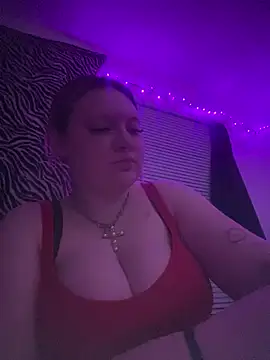 miabby20 online show from July 10, 2026, 2:27 am