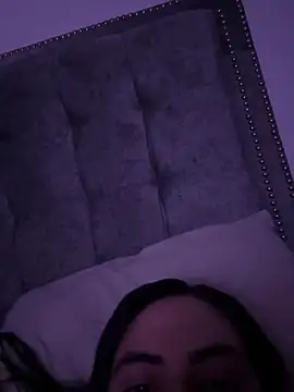 Snapshot of kristalinasc chatting on March 30, 2026, 4:57 am kristalinasc online show from March 30, 2026, 4:57 am