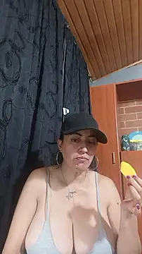 Snapshot of Alexandrina chatting on January 11, 2026, 4:01 pm Alexandrina online show from January 11, 2026, 4:01 pm