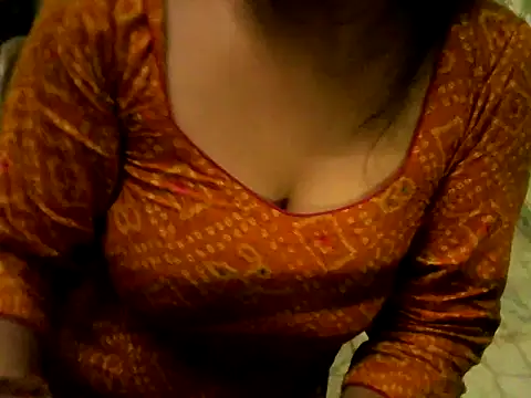 Snapshot of YAMUNA_012 chatting on March 16, 2026, 1:26 pm YAMUNA 012 online show from March 16, 2026, 1:26 pm