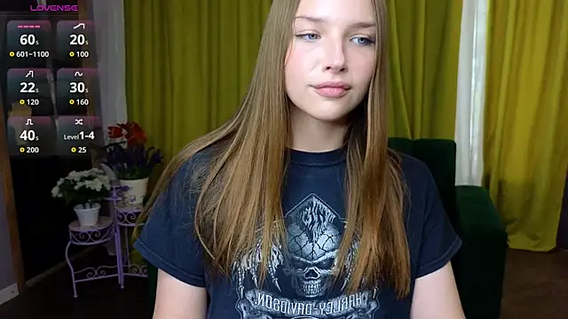 DariaAngels online show from June 17, 2026, 11:34 am
