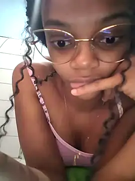 marialuiza2027 online show from June 2, 2026, 11:12 am