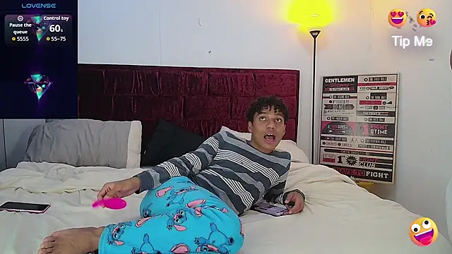 Snapshot of The_Penthouse_boys chatting on March 13, 2026, 1:12 am The Penthouse boys online show from March 13, 2026, 1:12 am