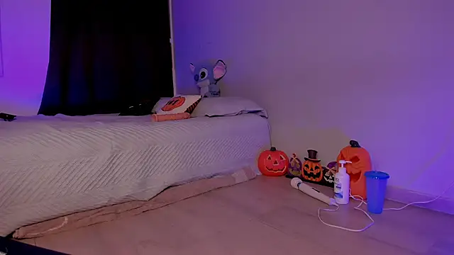 kristy bennet online show from October 18, 2025, 3:20 am