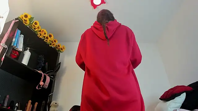 Snapshot of ItsAmara chatting on March 24, 2026, 1:27 pm ItsAmara online show from March 24, 2026, 1:27 pm