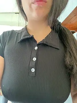 prisci1 online show from March 24, 2026, 1:38 pm