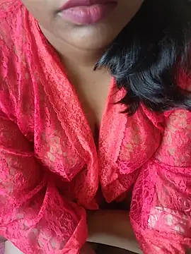 Snapshot of Maya-Tamil chatting on May 20, 2026, 5:24 am Maya-Tamil online show from May 20, 2026, 5:24 am