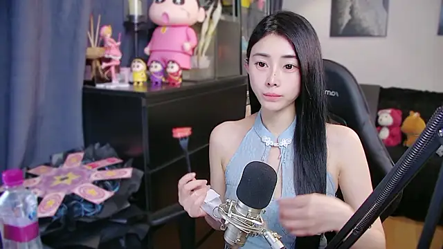 Snapshot of XiaoYuBao- chatting on March 28, 2026, 6:29 pm XiaoYuBao- online show from March 28, 2026, 6:29 pm