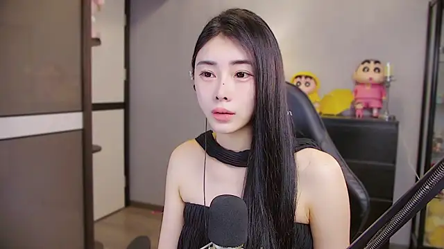 Snapshot of XiaoYuBao- chatting on May 8, 2026, 4:12 pm XiaoYuBao- online show from May 8, 2026, 4:12 pm