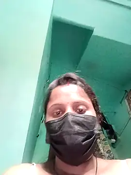 Snapshot of SanjanaBiswas323 chatting on March 17, 2026, 10:18 am SanjanaBiswas323 online show from March 17, 2026, 10:18 am