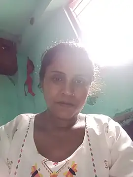 SanjanaBiswas323 online show from June 8, 2026, 10:37 am