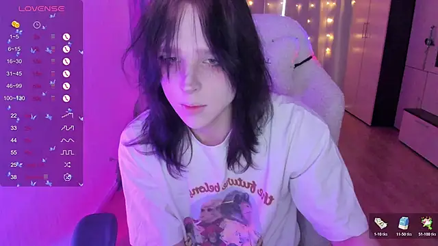 Snapshot of Simochka_w chatting on March 16, 2026, 11:58 am Simochka w online show from March 16, 2026, 11:58 am