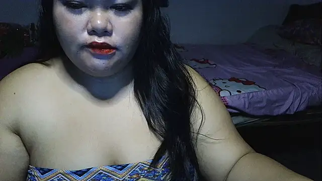 prettycarla  online show from April 24, 2026, 1:08 am