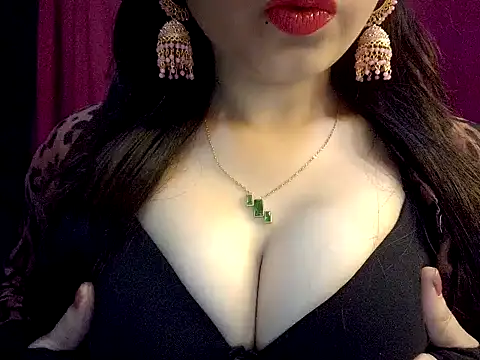 nadia doll69 online show from May 29, 2026, 6:39 pm