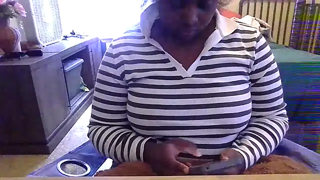 Snapshot of shellsjsj chatting on March 13, 2026, 5:52 pm shellsjsj online show from March 13, 2026, 5:52 pm