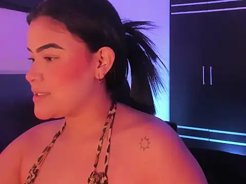 veronicabrown xxx online show from July 5, 2026, 4:07 am