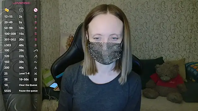 Snapshot of Cleo_Sertori_ chatting on March 15, 2026, 4:02 pm Cleo Sertori online show from March 15, 2026, 4:02 pm