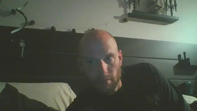 CaptCraker online show from April 2, 2026, 4:10 am