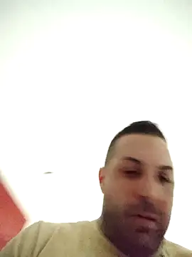 Snapshot of Bennygerner1991 chatting on March 14, 2026, 8:42 am Bennygerner1991 online show from March 14, 2026, 8:42 am