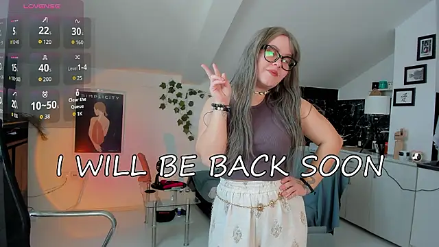 Snapshot of VexaVeylish chatting on March 19, 2026, 12:42 pm VexaVeylish online show from March 19, 2026, 12:42 pm