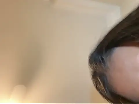 Snapshot of Deliciaputinha chatting on March 14, 2026, 1:38 pm Deliciaputinha online show from March 14, 2026, 1:38 pm