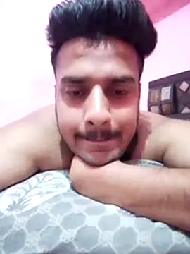 Decentlover67 online show from May 24, 2026, 4:50 am