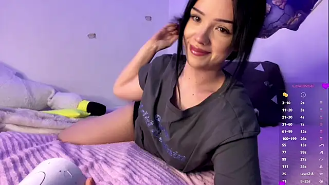 Snapshot of BeckyAurielle chatting on April 21, 2026, 3:17 pm BeckyAurielle online show from April 21, 2026, 3:17 pm