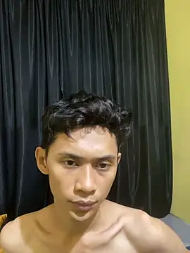 kuzuuuu online show from May 11, 2026, 6:38 pm