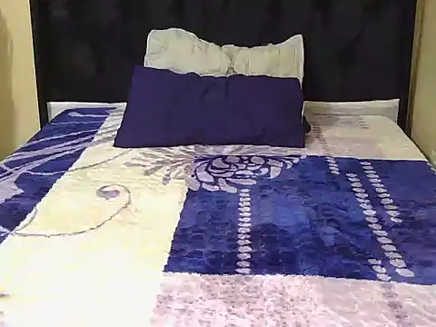 Snapshot of DARKBEATY20 chatting on March 15, 2026, 7:20 pm DARKBEATY20 online show from March 15, 2026, 7:20 pm