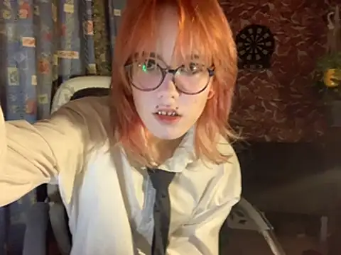 Snapshot of whiny_emo_boi chatting on April 11, 2026, 7:18 pm whiny emo boi online show from April 11, 2026, 7:18 pm