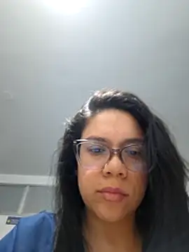 Snapshot of Aila_Phone chatting on July 6, 2026, 4:42 am Aila Phone online show from July 6, 2026, 4:42 am