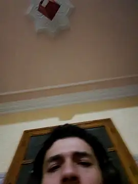 Snapshot of Thewildaliii0 chatting on March 15, 2026, 4:29 am Thewildaliii0 online show from March 15, 2026, 4:29 am