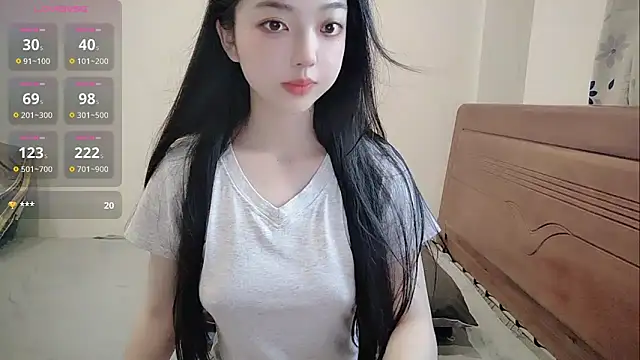 oblakitty  online show from May 24, 2026, 12:48 am