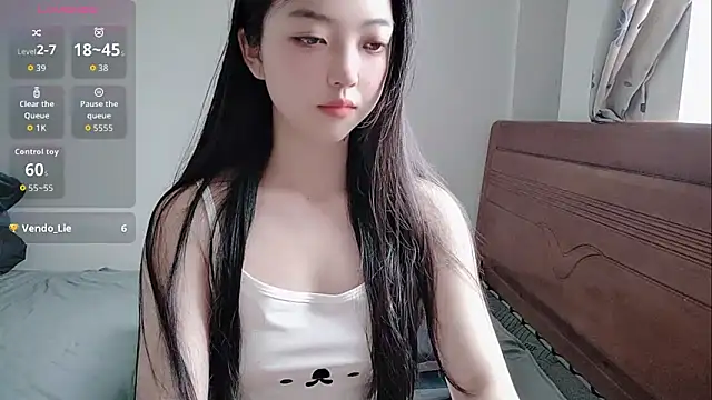 oblakitty  online show from May 30, 2026, 12:41 am
