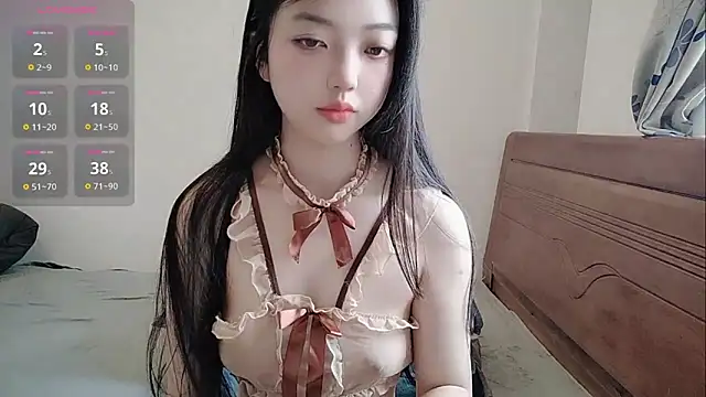 oblakitty  online show from May 31, 2026, 12:41 am