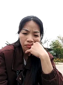 Snapshot of Eirlys_Xxx chatting on March 18, 2026, 5:54 am Eirlys Xxx online show from March 18, 2026, 5:54 am